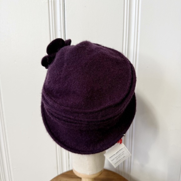 Plum Floral Accent Wool Cloche Hat New with Tags - Picture 3 of 7